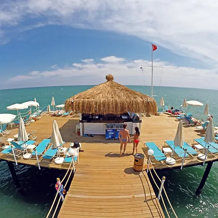 Wyndham Garden Lara Szálloda Antalya