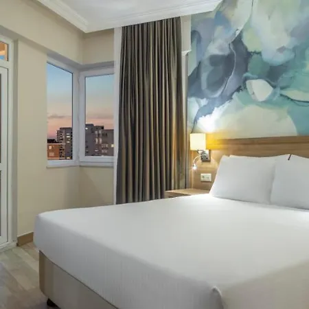 Wyndham Garden Lara Szálloda Antalya
