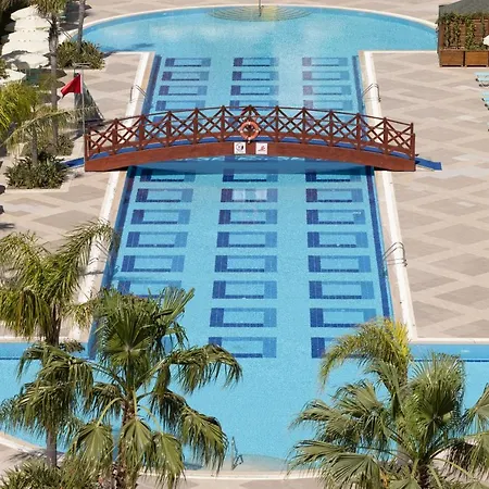 Wyndham Garden Lara 4* Анталья