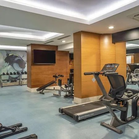 Hotell Wyndham Garden Lara
